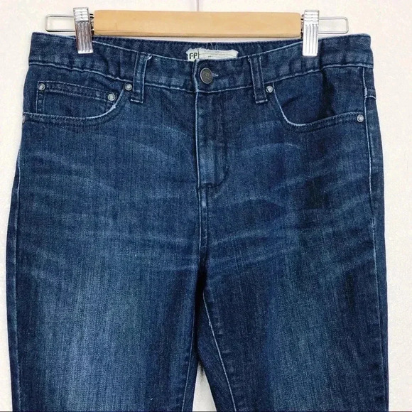 Free People Jeans Straight Leg Slim Fit size 27 - Picture 3 of 8